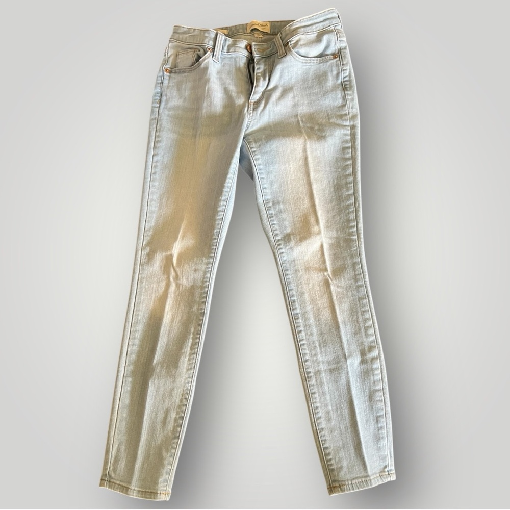 Universal Thread Light Gray Skinny Jeans